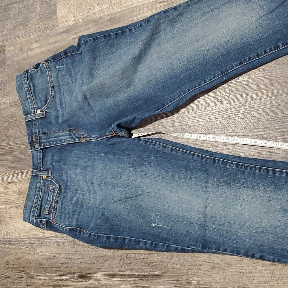 Levi 515 boot cut womens size 12M Blue Jeans Casual Medium Wash Distressed - Picture 7 of 12